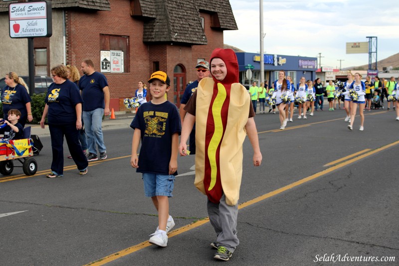 Selah Viking Pride Parade