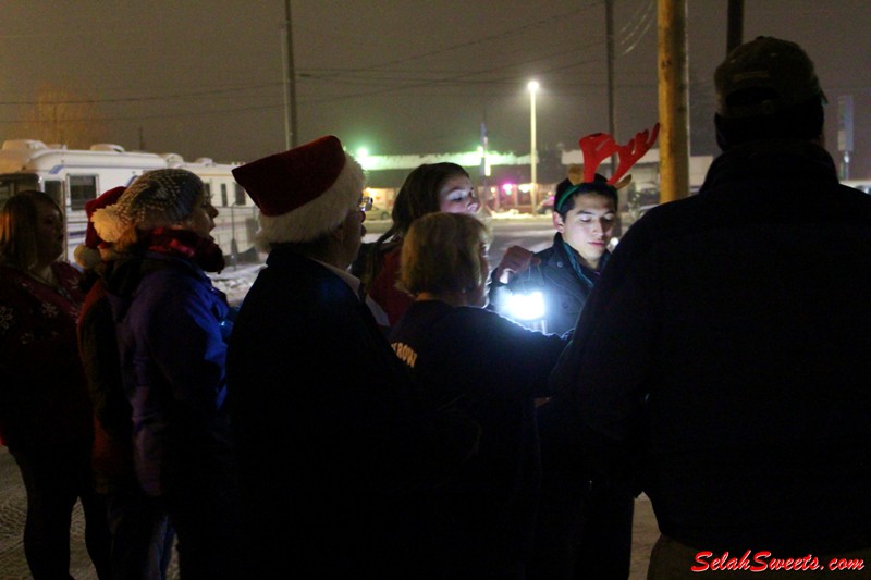 Selah Christmas Caroling