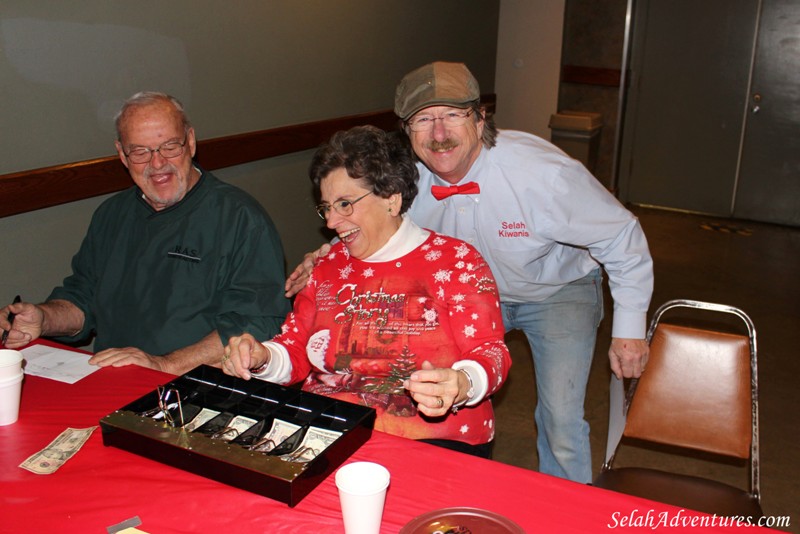 Selah Kiwanis Breakfast with Santa