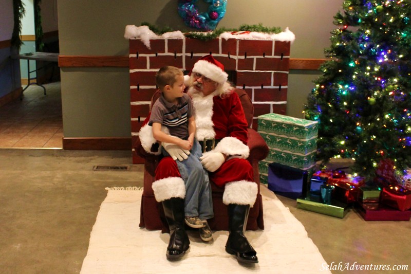 Selah Kiwanis Breakfast with Santa