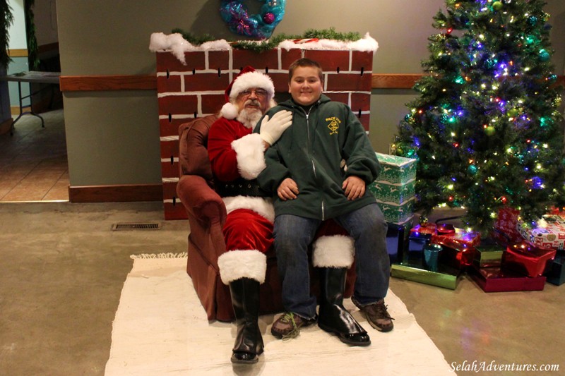 Selah Kiwanis Breakfast with Santa