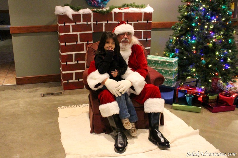 Selah Kiwanis Breakfast with Santa