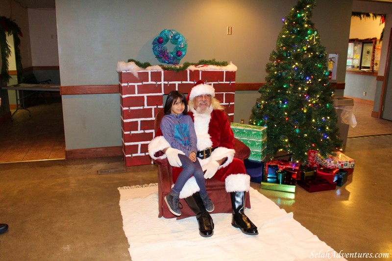 Selah Kiwanis Breakfast with Santa