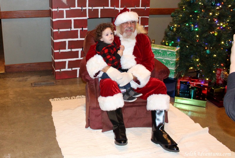 Selah Kiwanis Breakfast with Santa