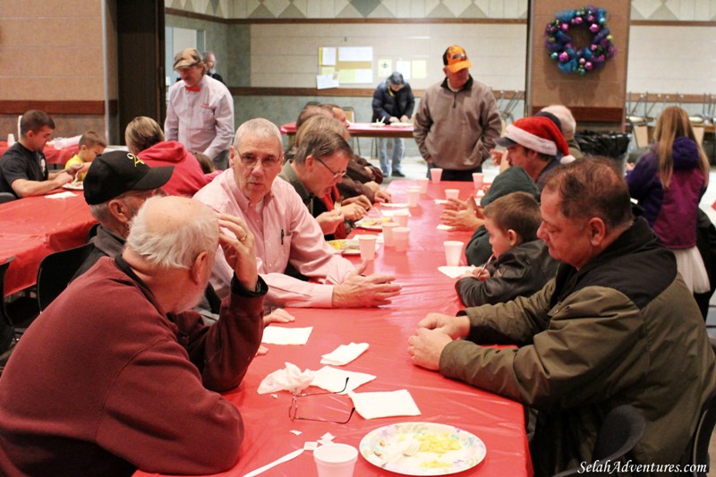 Selah Kiwanis Breakfast with Santa