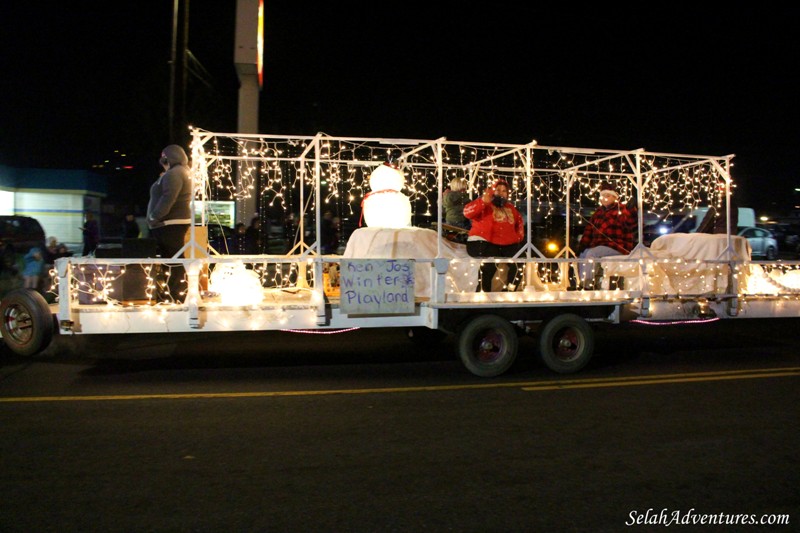 Photos Selah Lighted Christmas Parade Graham Family Farm