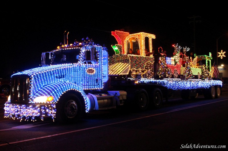 Selah Lighted Christmas Parade