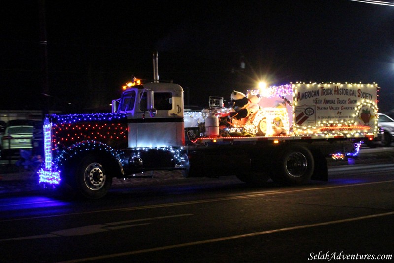 Selah Lighted Christmas Parade