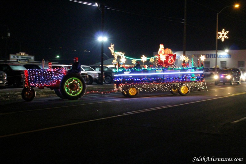 Selah Lighted Christmas Parade