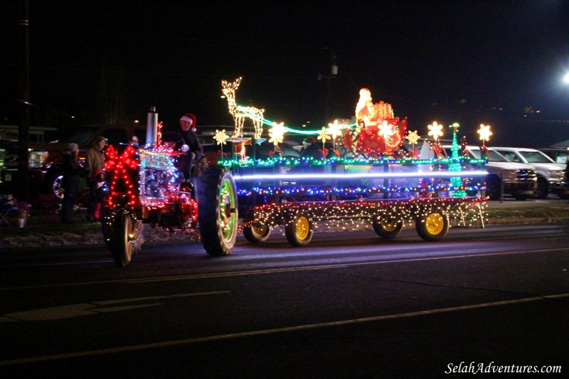 Selah Lighted Christmas Parade