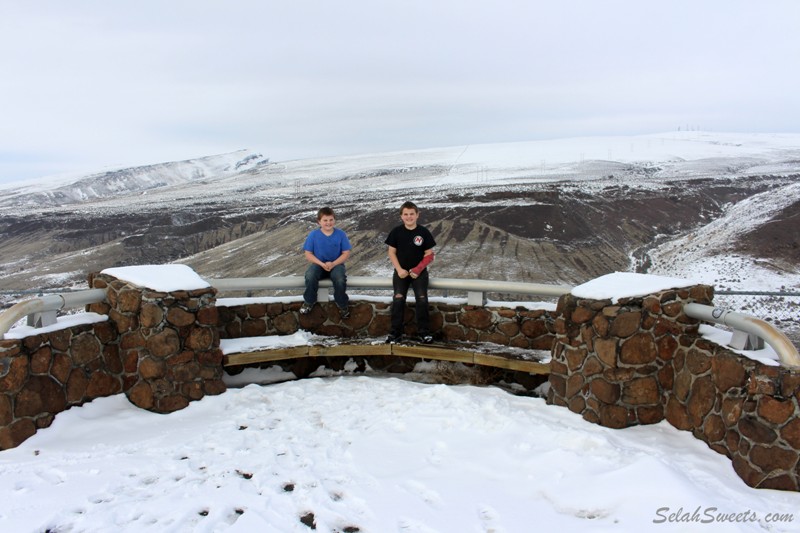  Selah Cliffs viewpoint