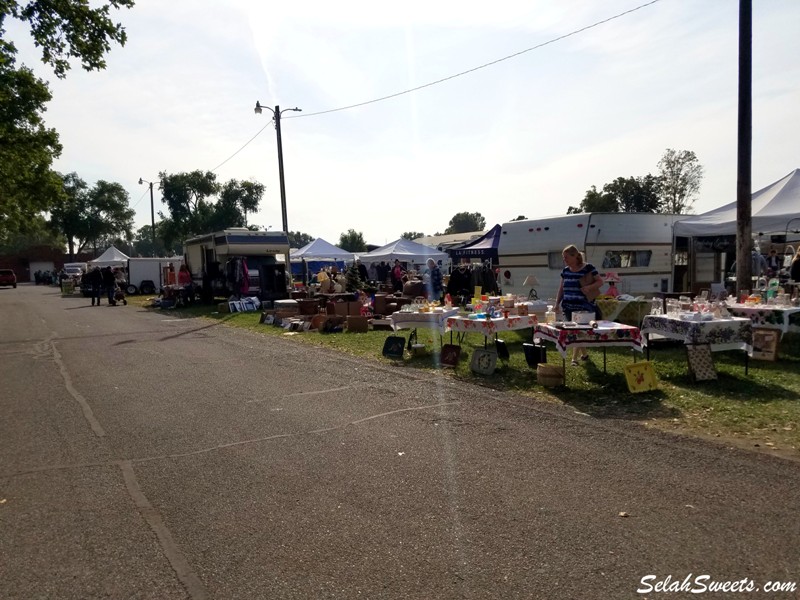 Kennewick Giant Swap Meet