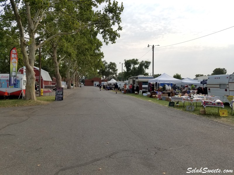 Kennewick Giant Swap Meet