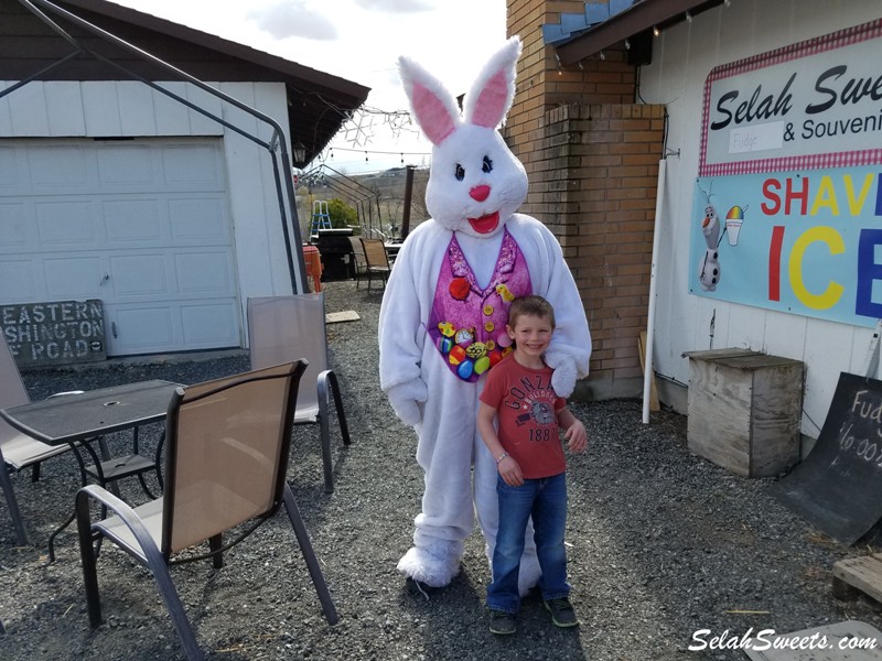 Easter at Selah Sweets