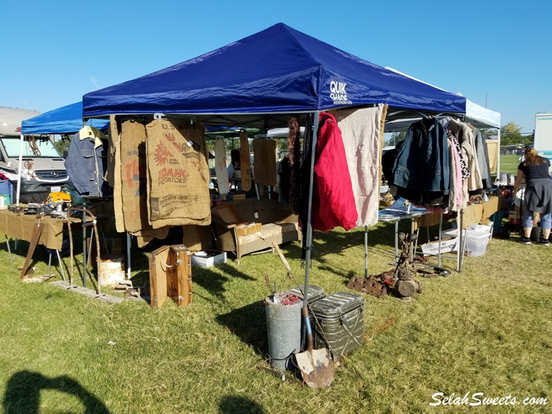 Kennewick Giant Swap Meet