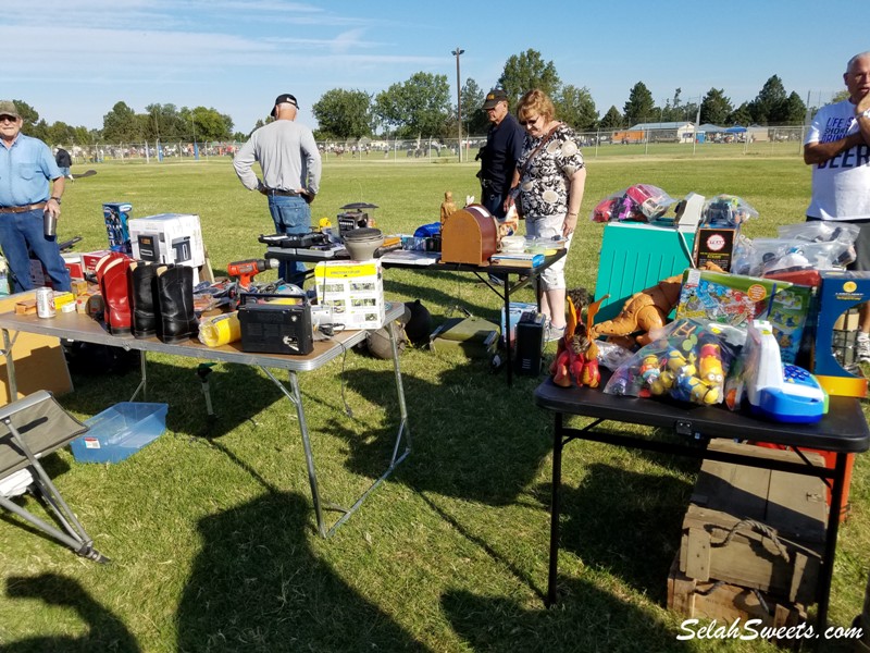 Kennewick Giant Swap Meet