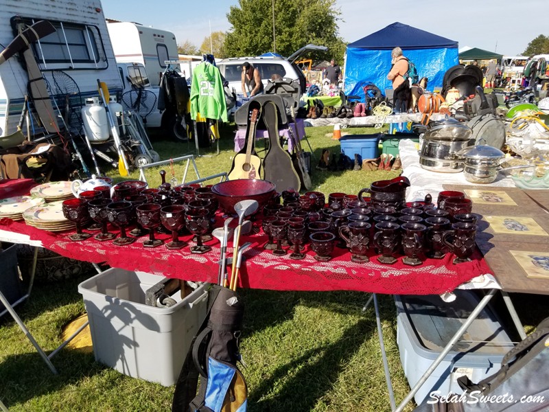 Kennewick Giant Swap Meet