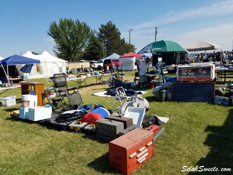 Kennewick Giant Swap Meet