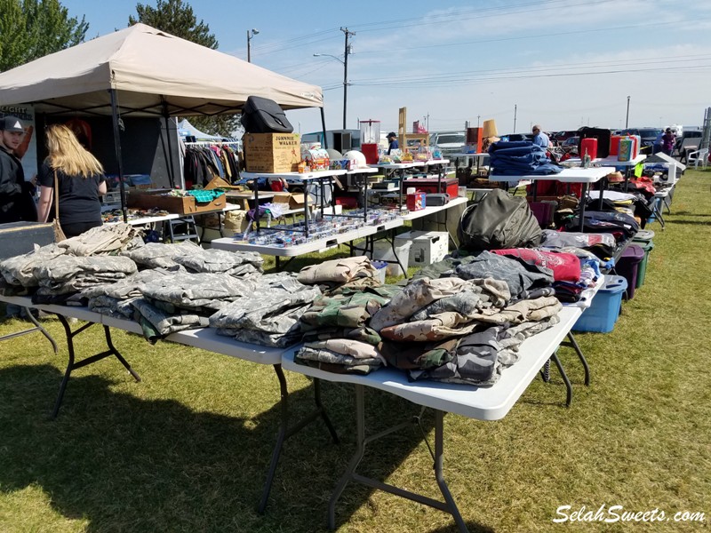 Kennewick Giant Swap Meet