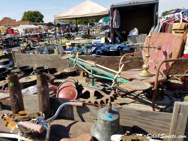 Kennewick Giant Swap Meet