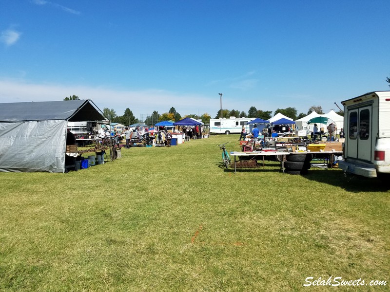 Kennewick Giant Swap Meet