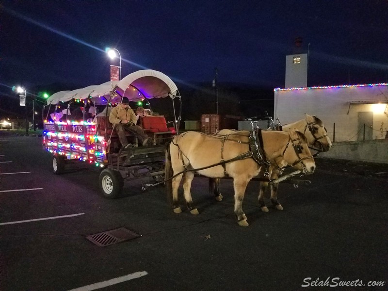 Christmas Night in Naches