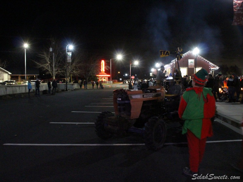 Christmas Night in Naches
