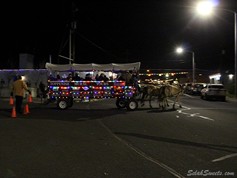 Christmas Night in Naches