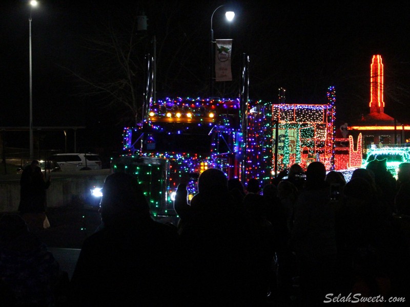 Christmas Night in Naches