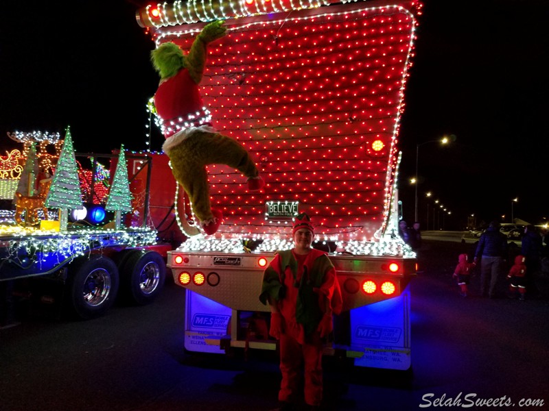 Christmas Night in Naches