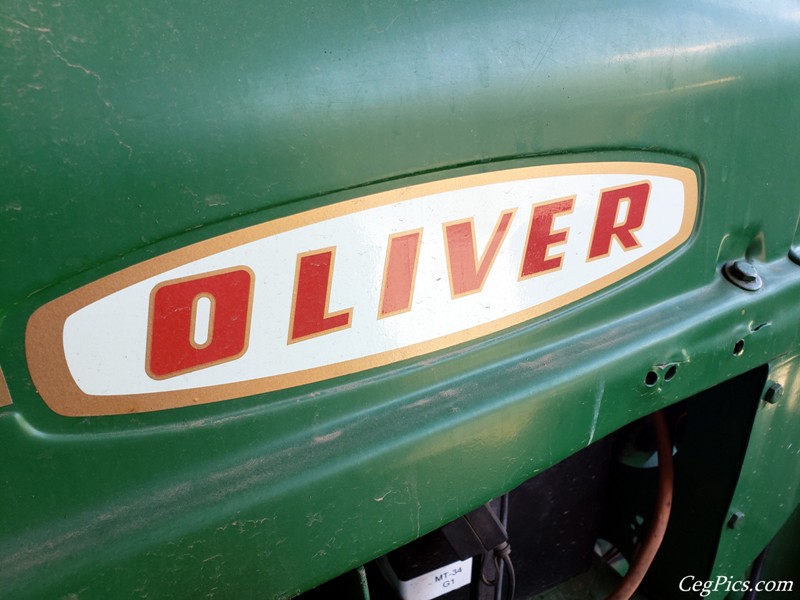 Oliver 550