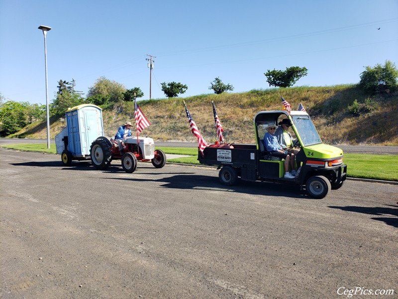 Zillah Tractor Convoy