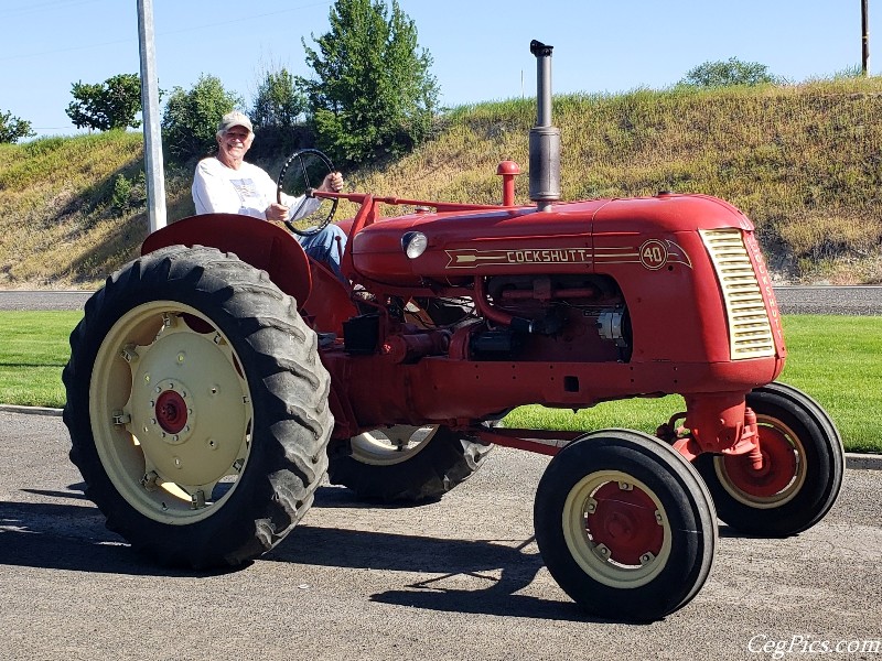 Zillah Tractor Convoy