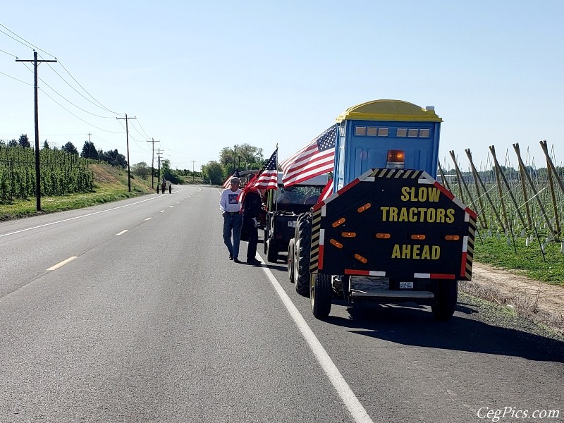 Zillah Tractor Convoy