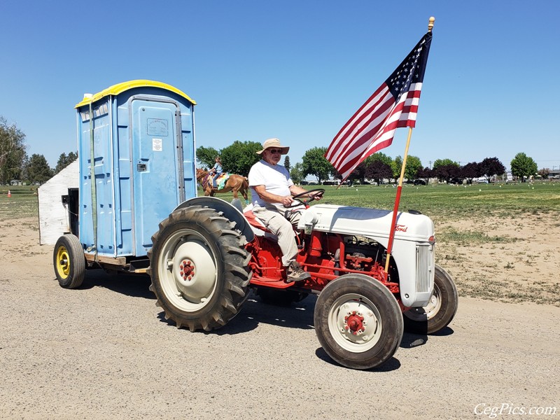 Zillah Tractor Convoy