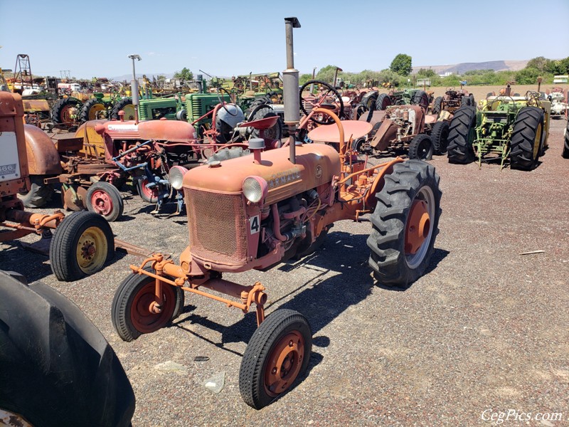 Farmall Cub