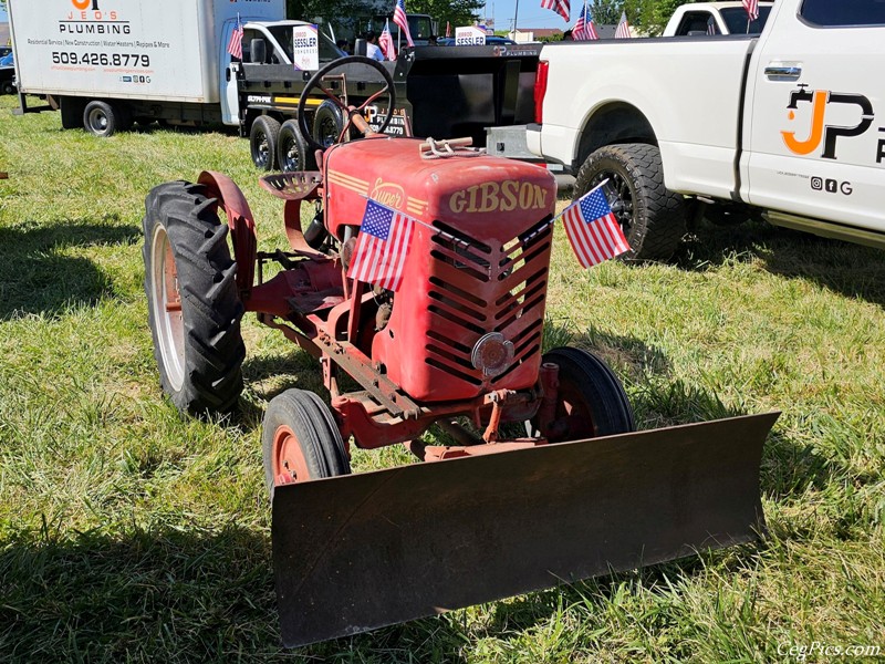 Toppenish Wild West Parade