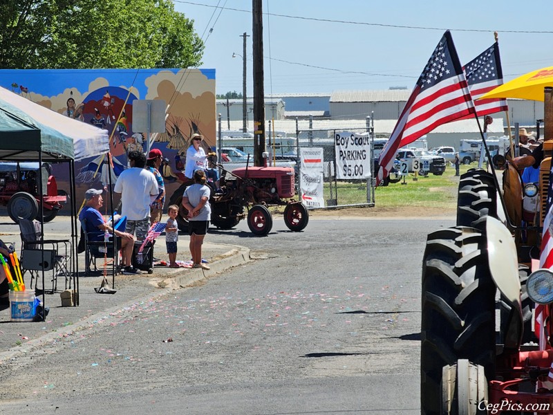 Toppenish Wild West Parade