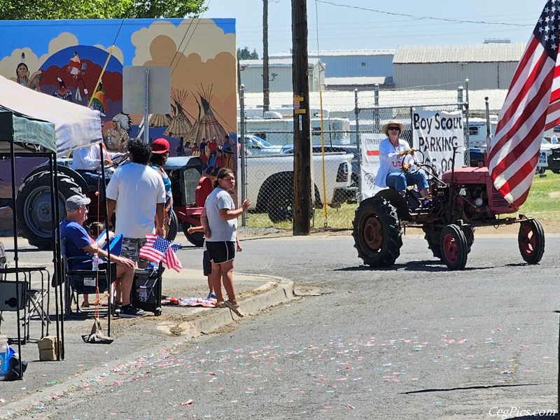 Toppenish Wild West Parade