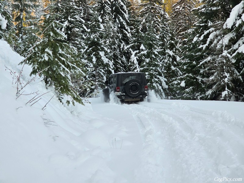 snow wheeling