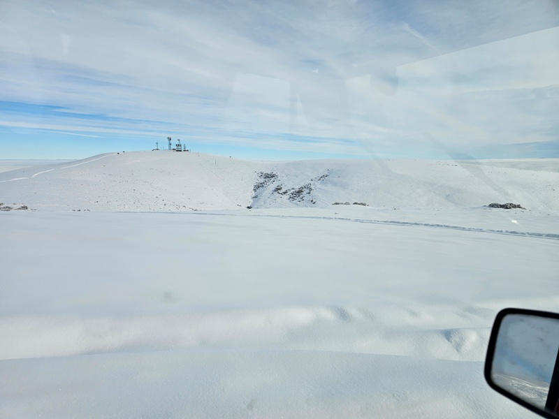 snow wheeling