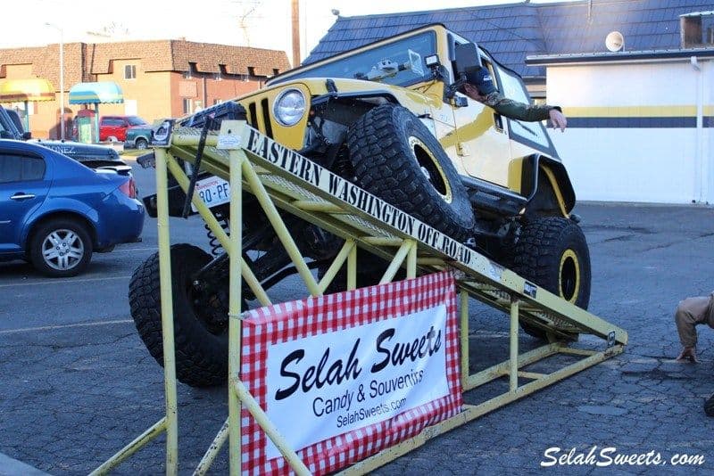 Selah_Jeep_30