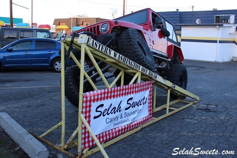 Selah_Jeep_32