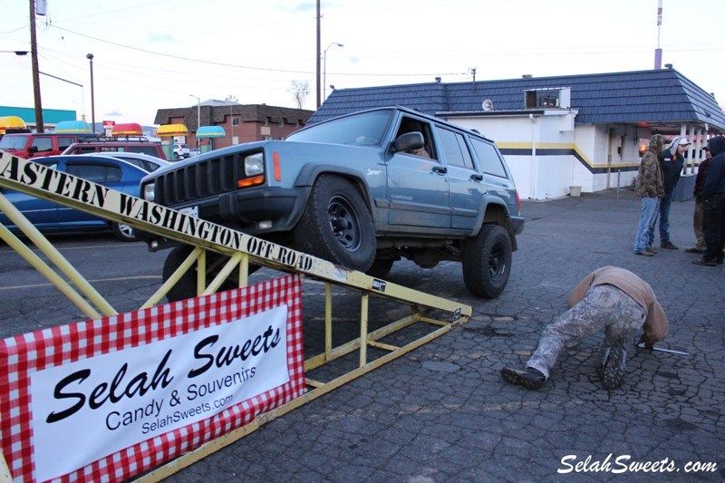 Selah_Jeep_46