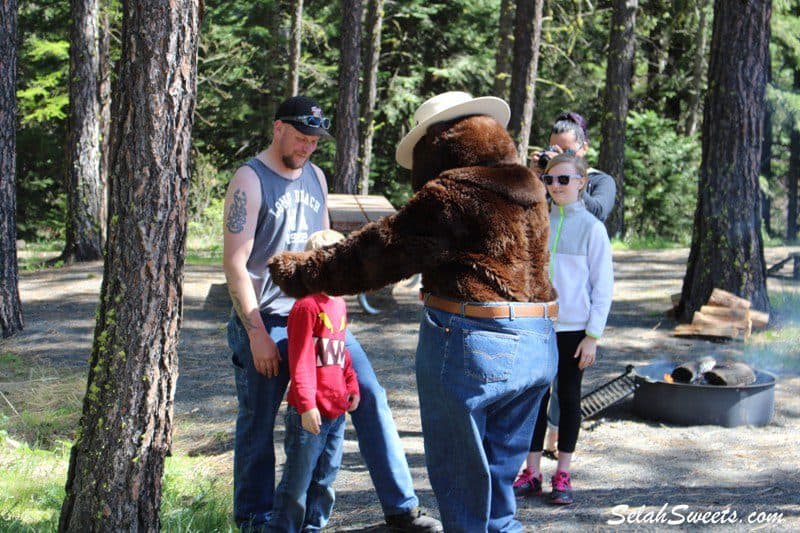 Smokey_the_Bear_17