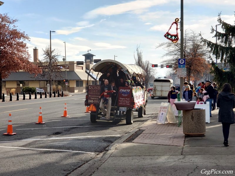 Photos: Holiday Horse Drawn Wagon Rides in Yakima – 12/14/19 4