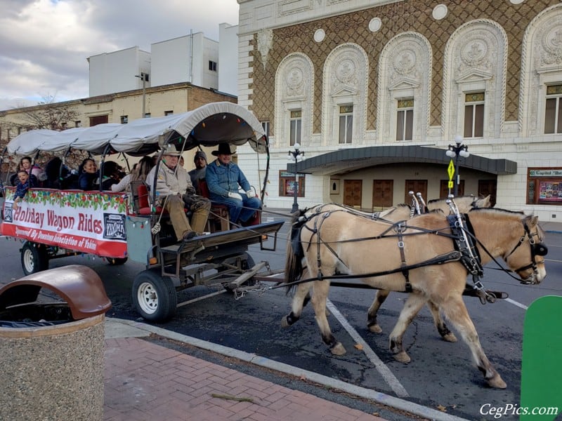 Photos: Holiday Horse Drawn Wagon Rides in Yakima – 12/21/19 13