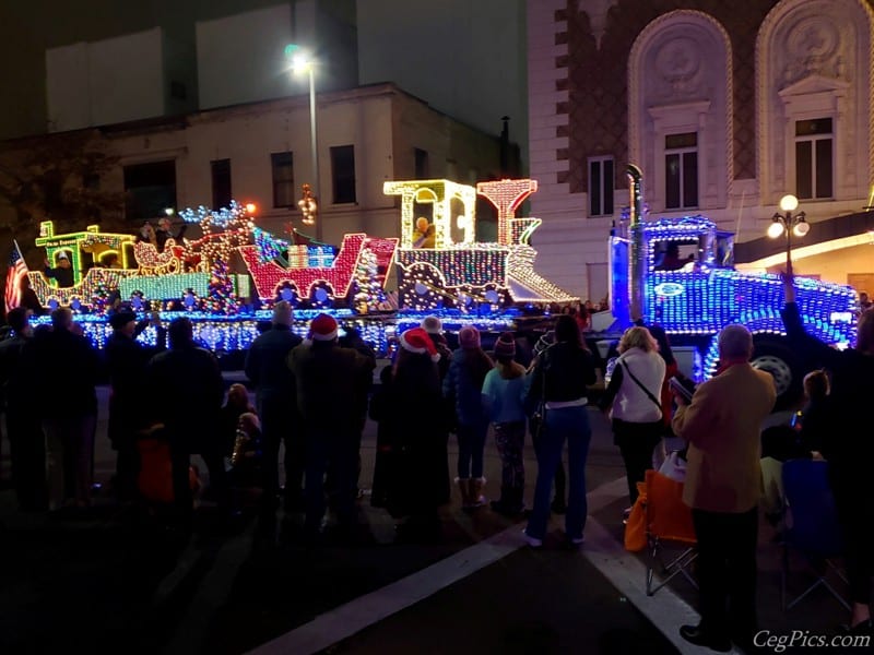 Photos: Downtown Yakima Tree Lighting Ceremony 17