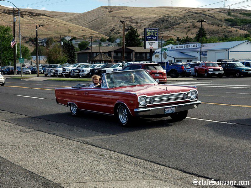 Photos: Selah Cruise Night – June 6 2020 15