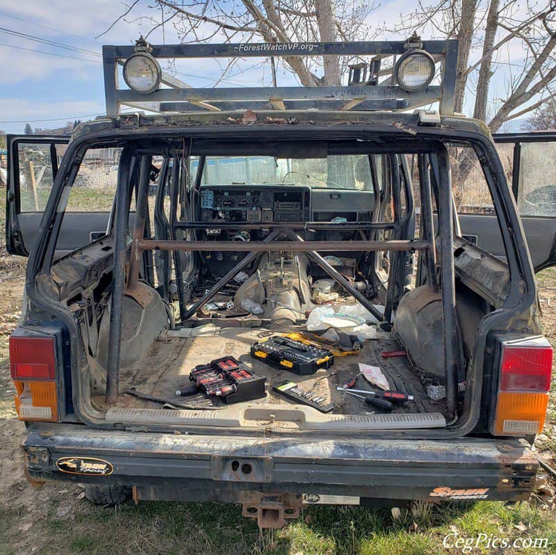 xj roll cage